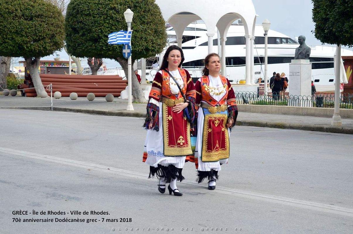 014- Rhodes- Defile Dodecanese grec.JPG